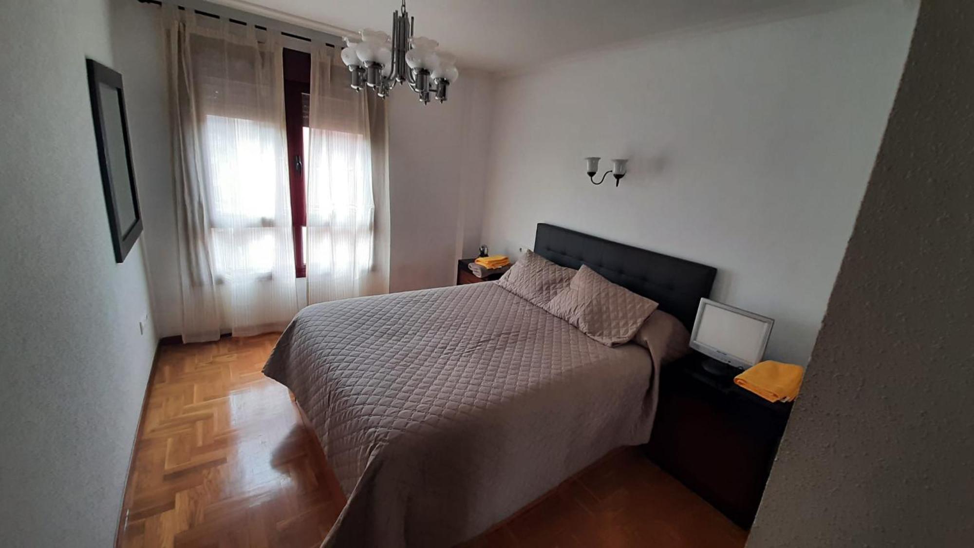 Sar Inn - Garaje Incluido Avilés Exteriér fotografie